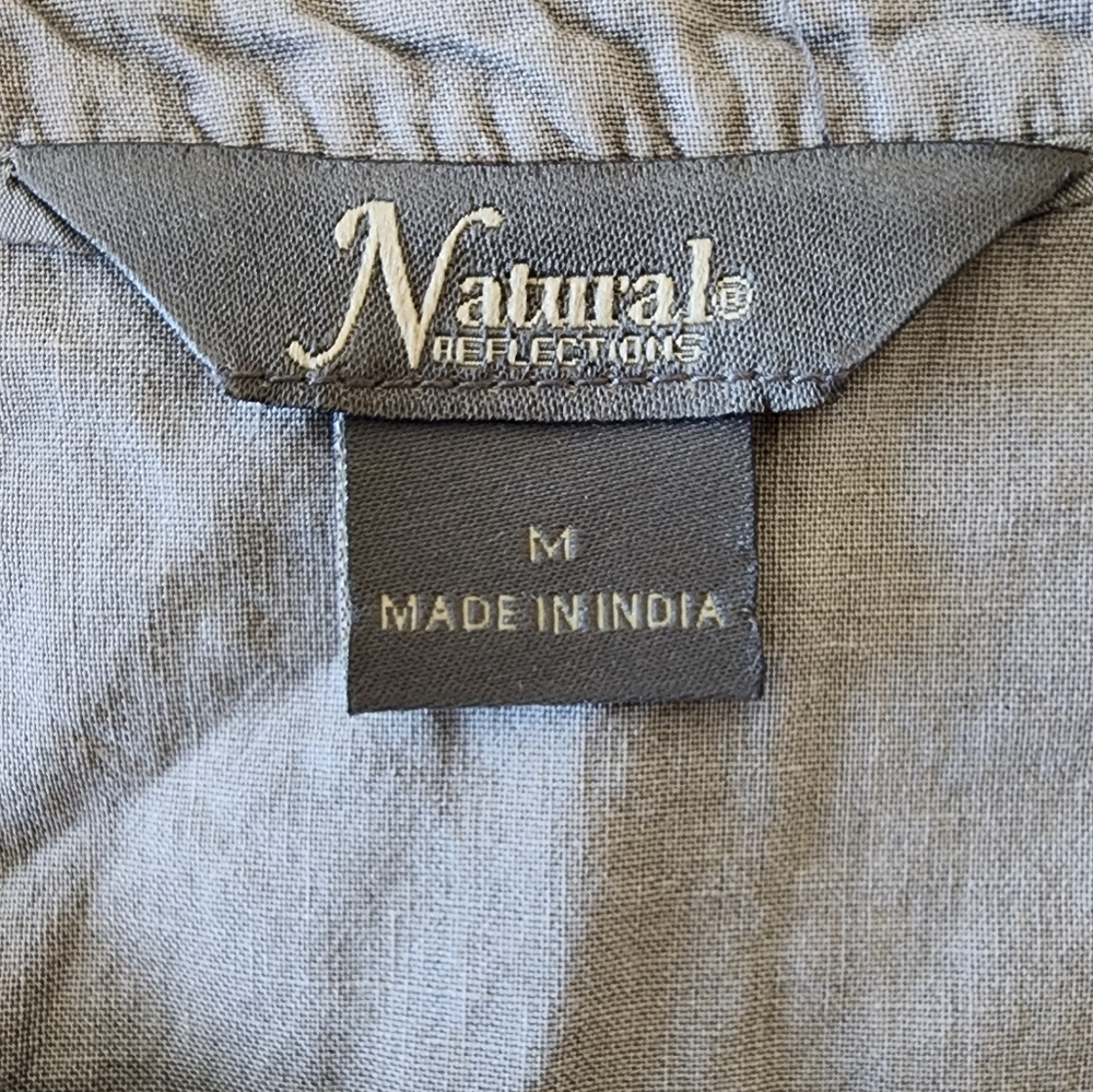 Natural reflections long-sleeved top. Size medium. Grey. - Picture 4 of 9